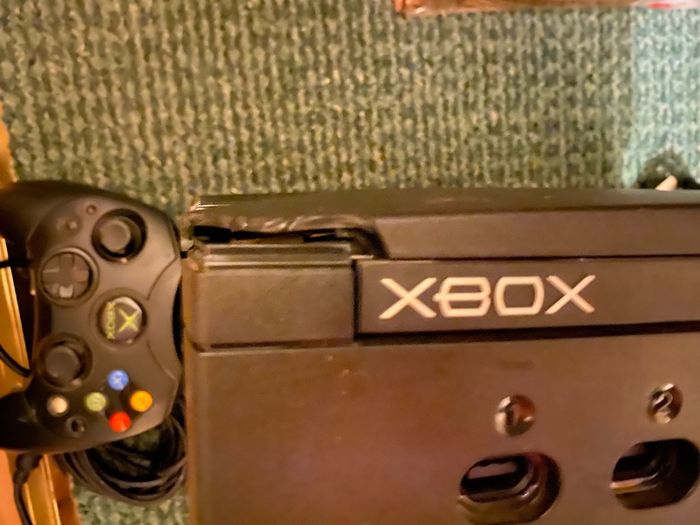 Xbox Original with Crack But Works perfectly