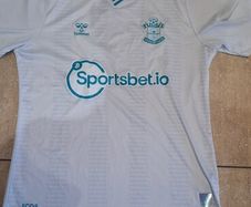 Southampton football jersey large