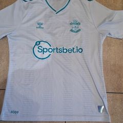 Southampton football jersey large