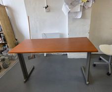 2 Computer Desks