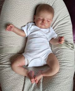Reborn Dolls 19inch Sleeping Soft Hand-Drawing Hair Silicone Dolls Vinyl Collectible Art Doll (FREE POSTAGE)