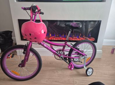 Girls 20" bike & helmet