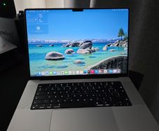 Macbook Pro M3 Pro - 16-inch, 36gb Ram, 500gb Ssd