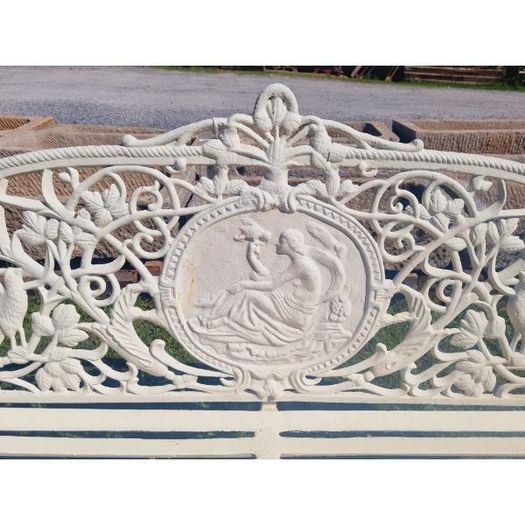 Bench Large White Cast Iron Lady Bench CH-R-S126-W