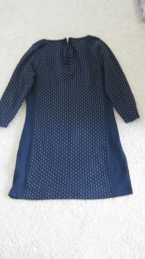 KEN bought in TK Maxx ladies knit style navy winter dress with beige detail size small 8 to 10