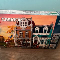 Lego Book Shop Brand New Sealed