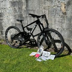 S works enduro ,Like new
