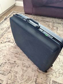 Samsonite hard shell suitcase