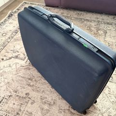 Samsonite hard shell suitcase