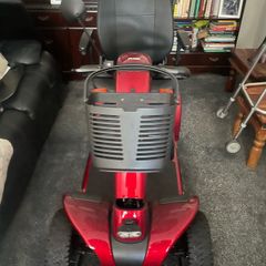 Mobility scooter