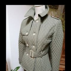 Ladies Dunne stores green jacket like new size.