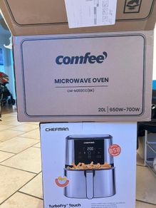 Air Fryer & 20L Microwave in Excellent Condition Moving Out Sale