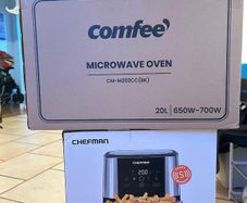 Air Fryer & 20L Microwave in Excellent Condition Moving Out Sale