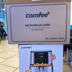 Air Fryer & 20L Microwave in Excellent Condition Moving Out Sale