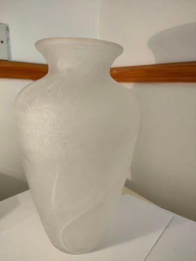 Large Italian glass amphora vase