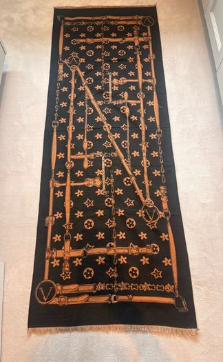 Beautiful womens XL scarf/ pashmina
