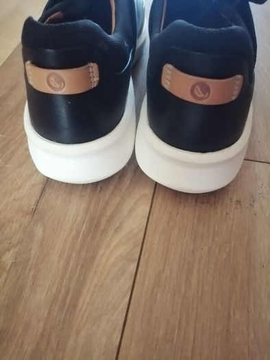 trainers Brand new clarks