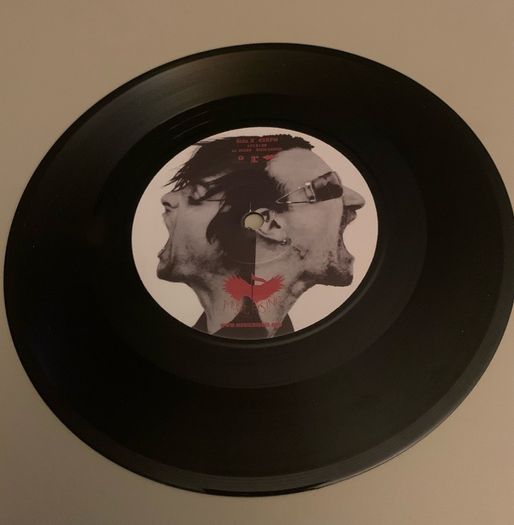 U2 GREEN DAY The Saints Are Coming 7 inch Vinyl UK 2006 Limited NUMBERED Edition