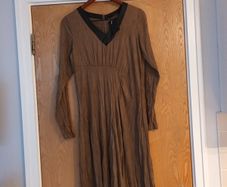 Lauren Vidal Designer Dress.  (Unique Piece) S.M - 12   B.N.W.T.