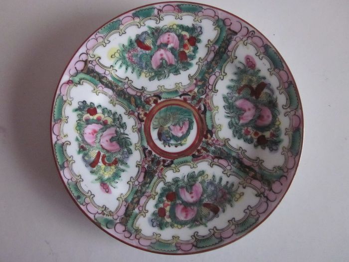 Two Vintage Chinese Porcelain Hand Painted  Famille Rose/Rose Medallion Plate, 10inch and 7 inch Marked  Qianlong Period.
