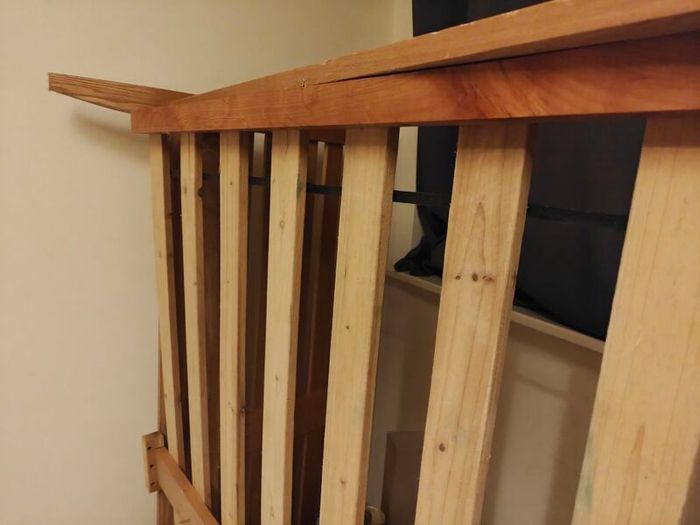 Broken king size bedframe