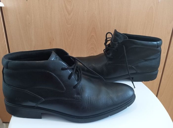clarks shoes