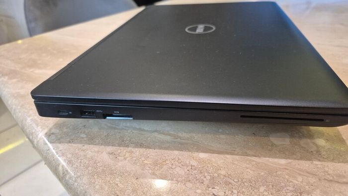 Dell Latitude 5580 I5