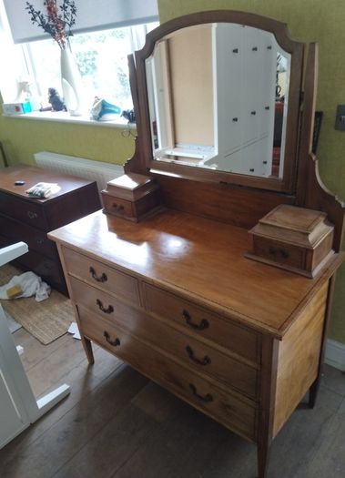 vintage dressing  table