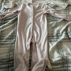 Girls baby grows 9/12 mths new