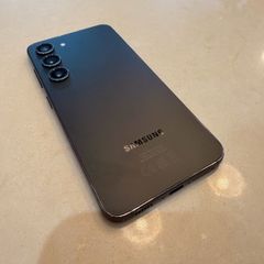 Samsung Galaxy S23