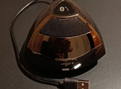 Creative Woof 2 Portable Bluetooth Speaker