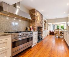 Siematic Fitted Kitchen With Appliances, Storage Units & Worktops