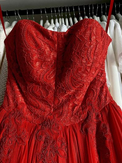 Stunning Ted Baker Dress for ball or wedding