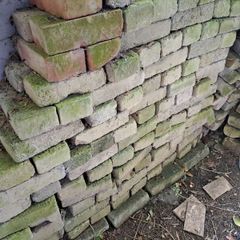 Old Recycle Bricks