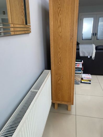 Solid Oak Bookcase / Display Cabinet - Excellent Condition