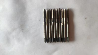 IN STOCK. Lot of 10 M4 x 0.7 Metric Hand Taps USSR Soviet NOS New