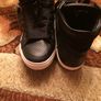 For sale size 5 high top boot runners Image 4
