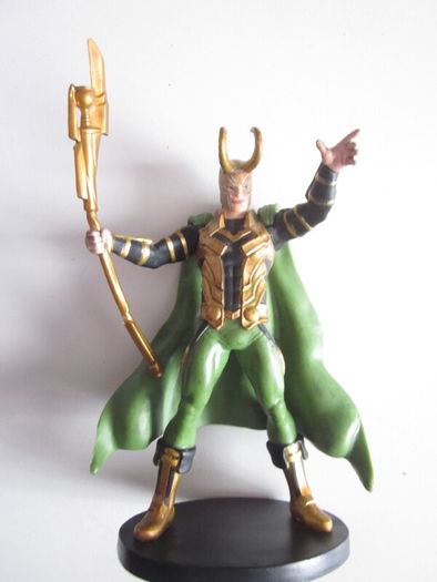 Marvel  Avengers Super Heroes Action Figure Loki