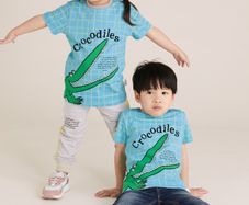 M&S Roald Dahl t-shirt 5-6y