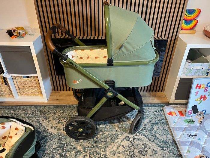 Pram and Car Seat - Cosatto System Full Set