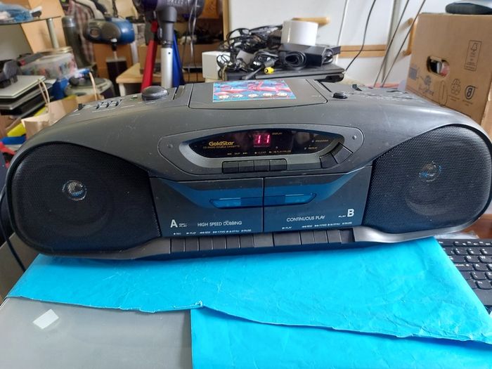 Goldstar CD Radio Dual Cassette Player Model No CD-540L, in excellent cosmetic condition