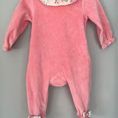 Willow by Leigh Tucker pink velour with floral details all in one Newborn EUC