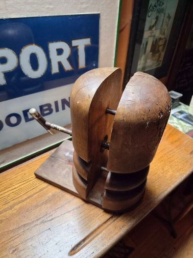 Antique Hat stretcher