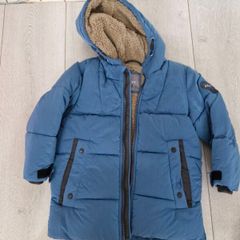 Winter Coat. Age 2-3 yrs ( 98 cm)