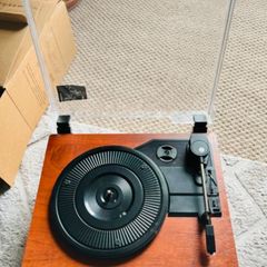 Turntable with Bluetooth