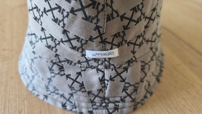 Bucket hat Off-White