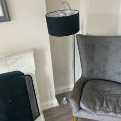 black standing lamp