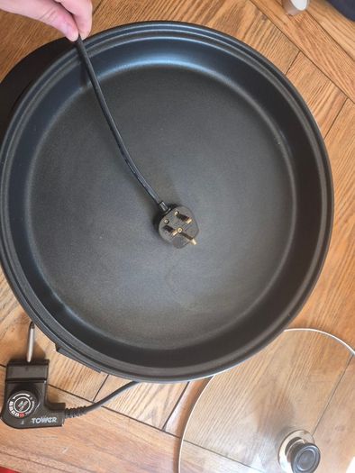 Large Electric Pan