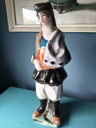 Vintage Ceramic figurine/vase