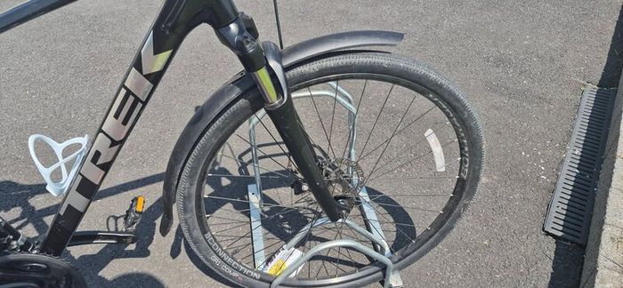 Trek 1 Dual sport hybrid bike -large frame